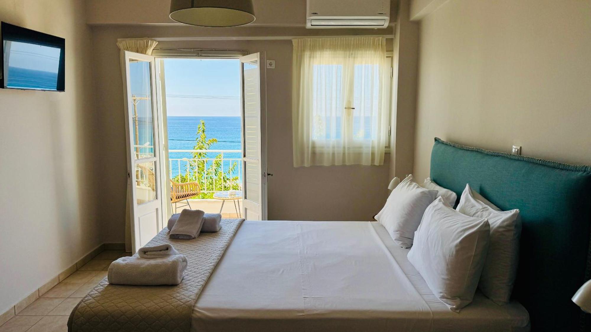Monato Luxury Apartments Айос-Никитас Экстерьер фото